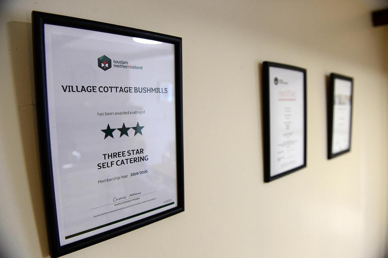Village Cottage 부시밀즈 외부 사진